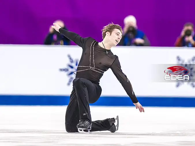 Ice Gallery Skates U.S.